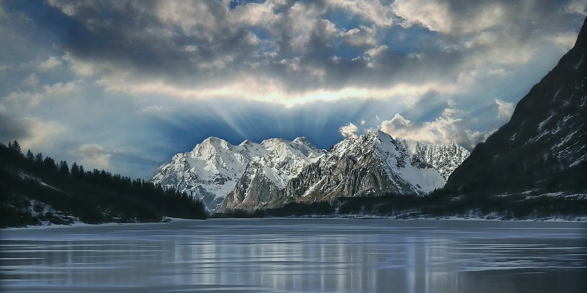 mountain with sunbeams